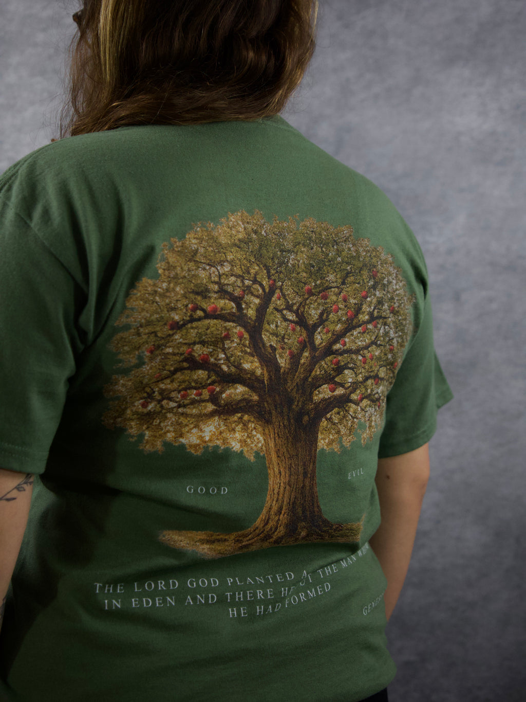 TREE OF GOOD & EVIL PREMIUM TEE IN GREEN