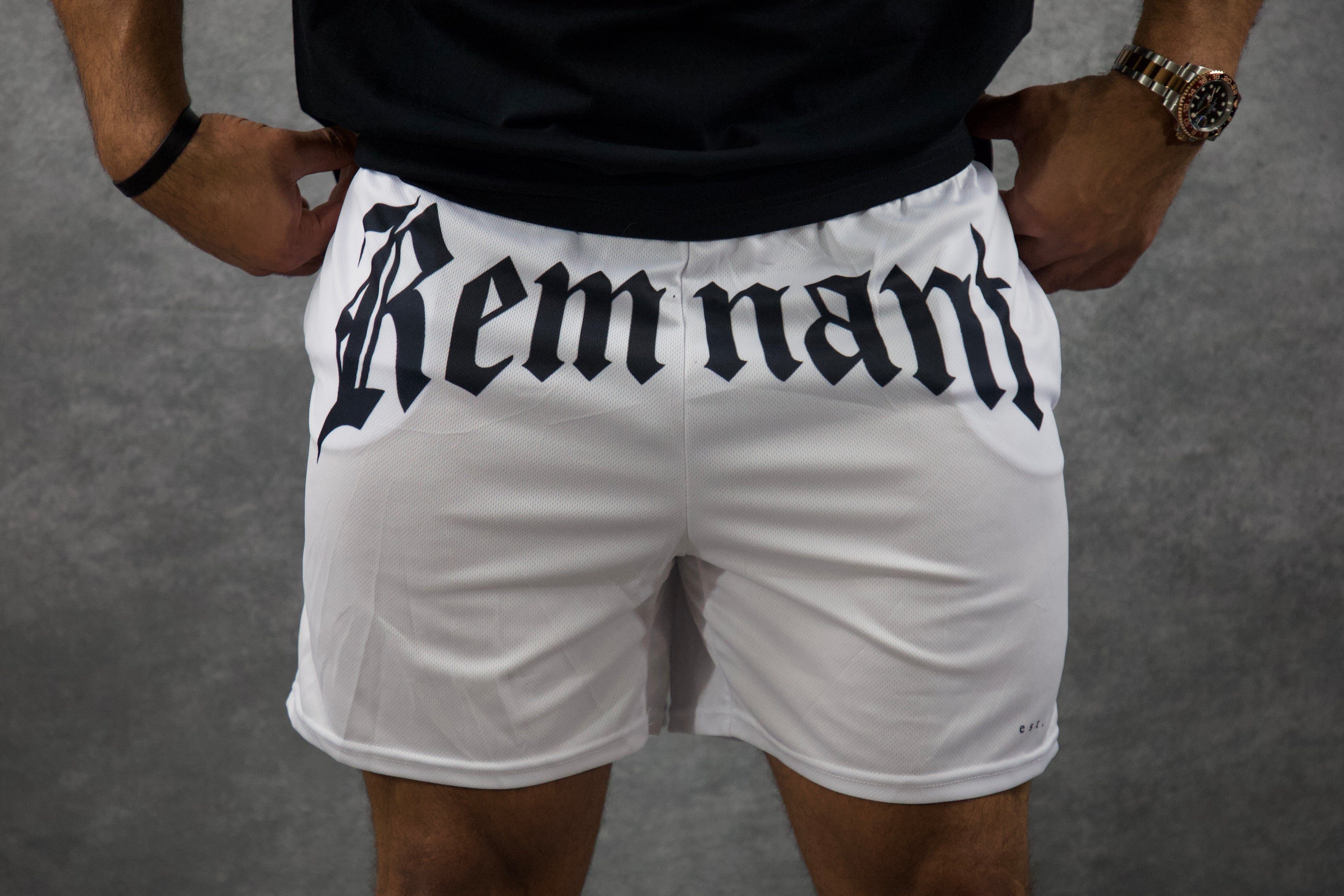 HOLY COVERINGS PERFORMANCE SHORTS IN WHITE