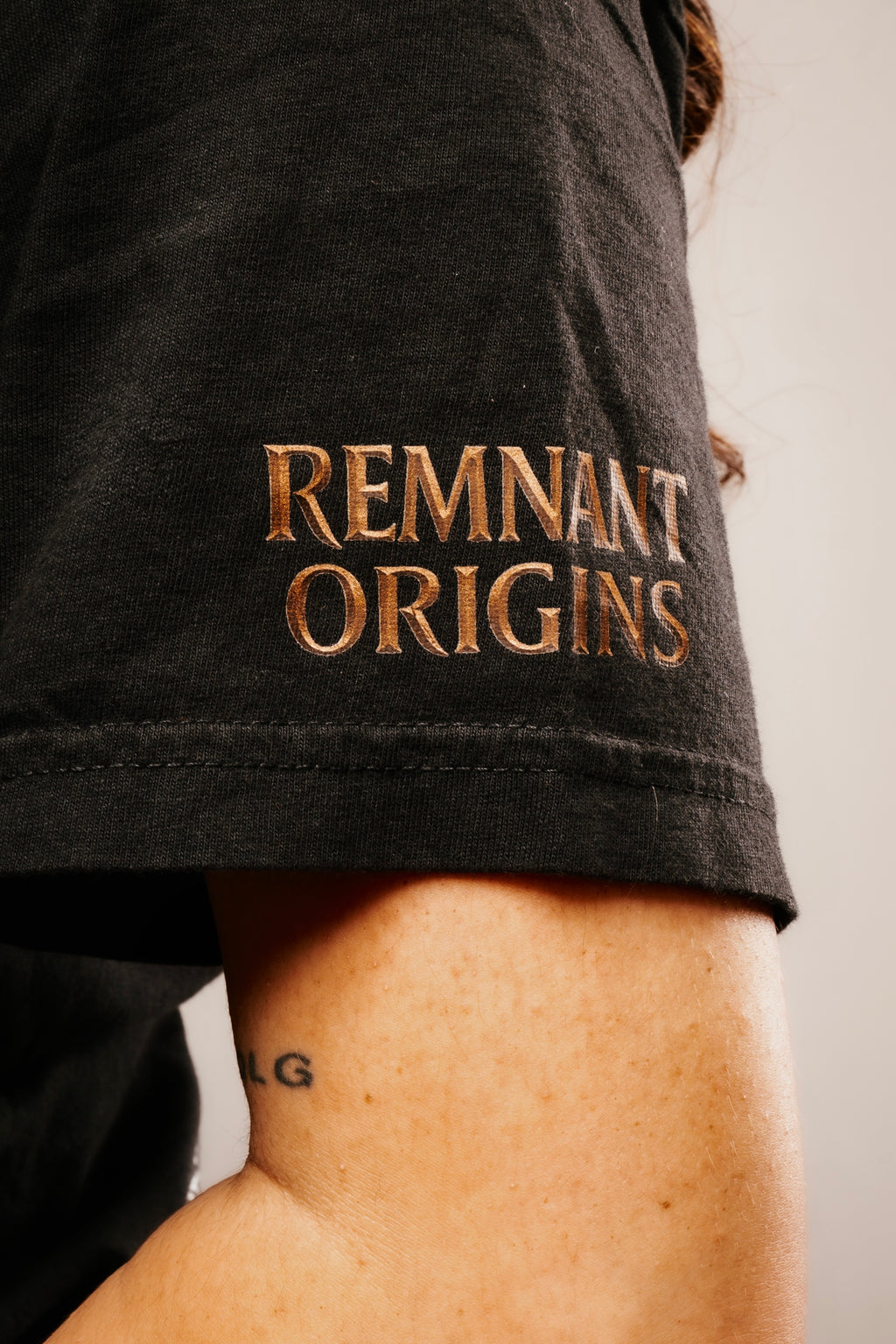 THE ACCUSER "DROP I" PREMIUM TEE IN BLACK