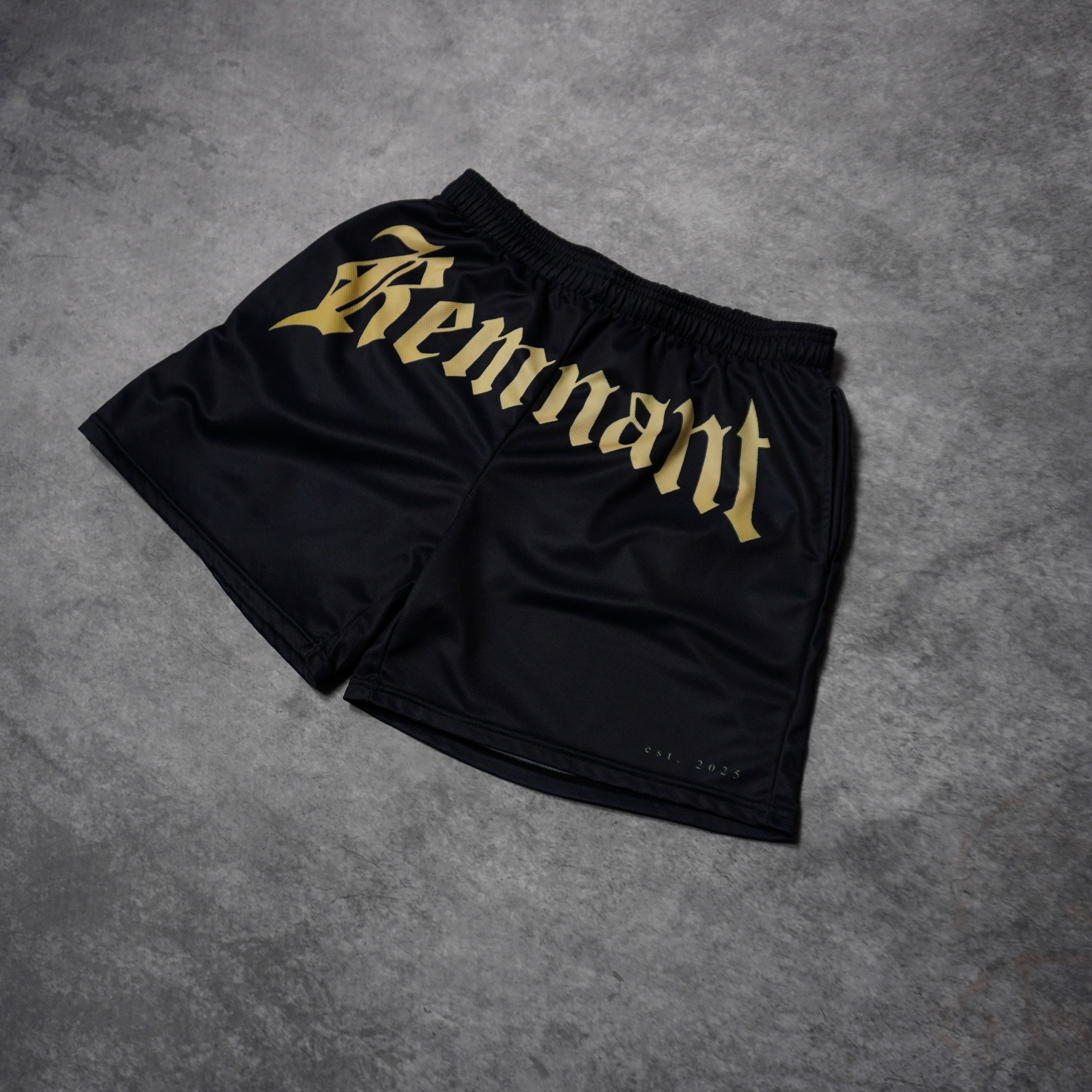 HOLY COVERINGS PERFORMANCE SHORTS IN BLACK